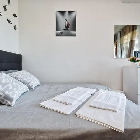 Apt Venice Gasthof *