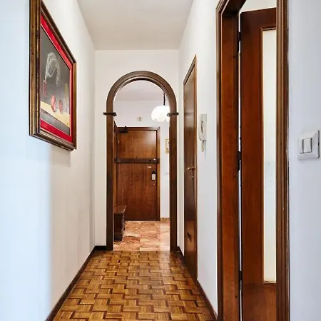 Гостевой дом Apt Venice Маргера