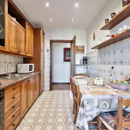 Apt Venice Маргера