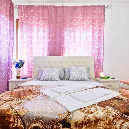 Apt Venice Гостевой дом Маргера