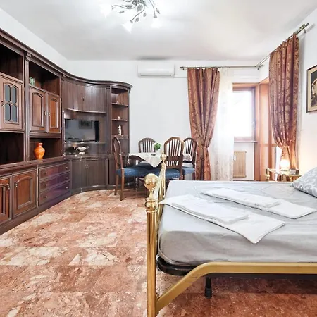 Гостевой дом Apt Venice Маргера
